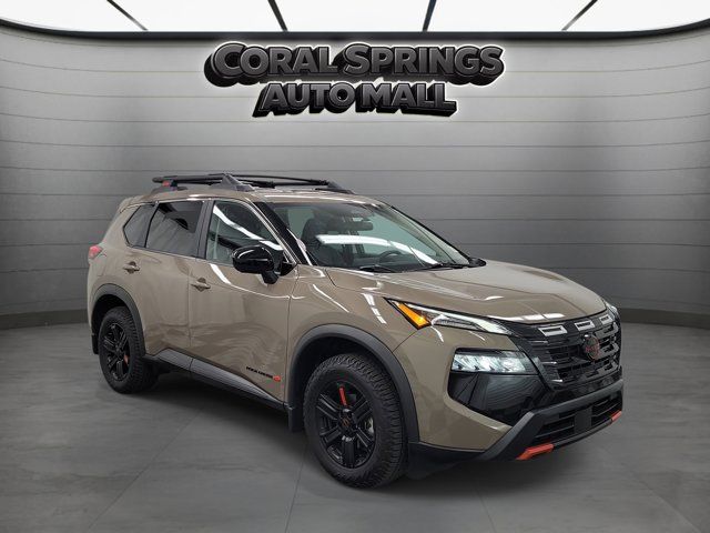 2025 Nissan Rogue Rock Creek