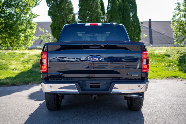 View vehicle photo 6