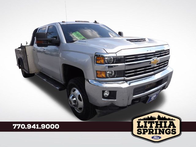 Silver Ice Metallic 2018 Chevrolet Silverado 3500HD Pickup Truck Four-Wheel Drive 6-Speed Automatic