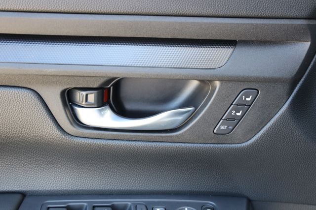 2025 Honda CR-V Hybrid Sport-L White at Classic Elite Chevrolet Sugar Land