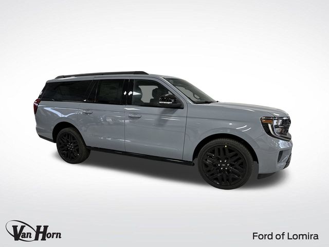 2026 Ford Expedition Platinum's photo