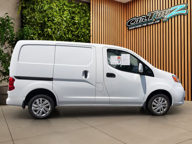 2020 Nissan NV200 Thumbnail