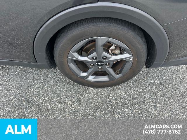 Used 2025 Gray Kia LXS image 22
