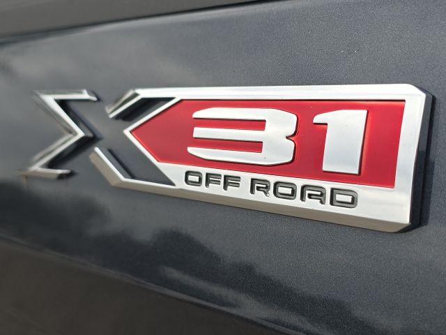 2022 GMC Sierra 1500 Limited SLT:166844B