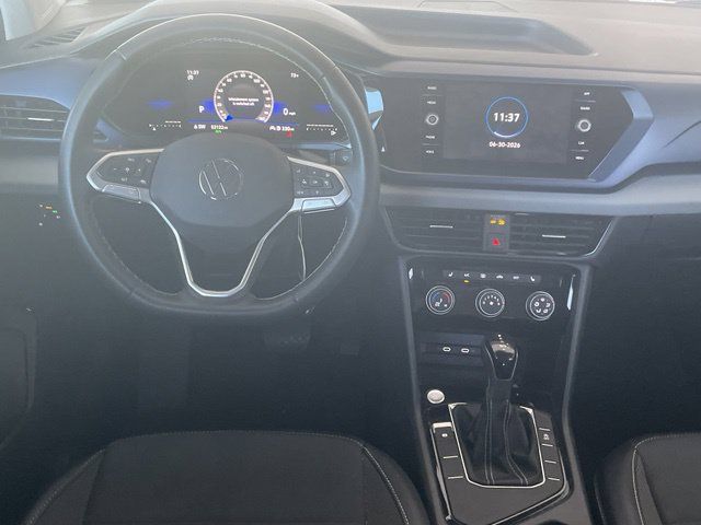Used 2023 Deep Black Pearl Volkswagen 1.5T SE image 12