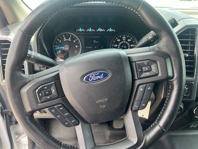 2019 Ford F-150 XLT - Oxford White exterior view 8