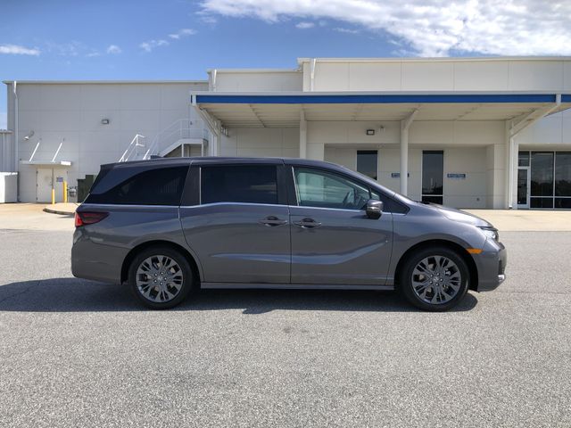 new 2026 Honda Odyssey car, priced at $45,434