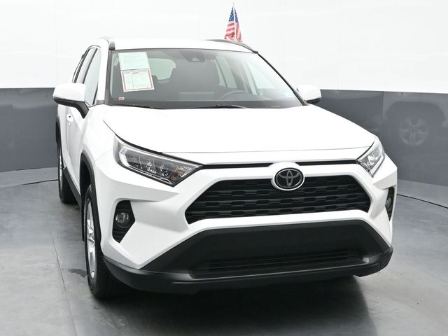 2021 Toyota RAV4 XLE 11