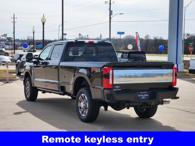 2024 Ford F-350SD King Ranch photo