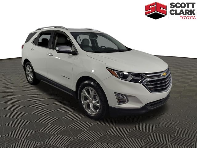 Summit White 2019 Chevrolet Equinox SUV / Crossover Front-Wheel Drive 6-Speed Automatic Overdrive