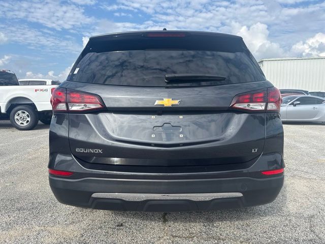 2022 Chevrolet Equinox LT:44956B
