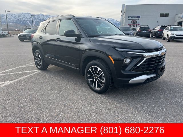 Mosaic Black Metallic 2025 Chevrolet Trailblazer LT AWD SUV / Crossover Four-Wheel Drive 9-Speed Automatic