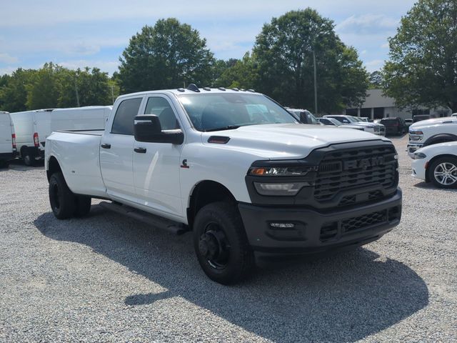 New 2026 Bright White Clear-Coat Exterior Paint RAM Tradesman image 7