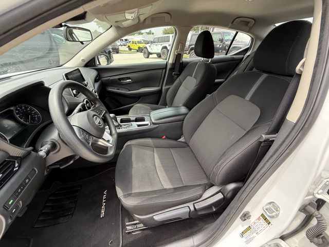 2024 Nissan Sentra SV White at Central Houston Nissan