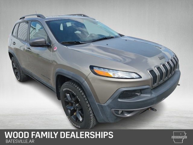 Light Brownstone Pearlcoat 2017 Jeep Cherokee Trailhawk 4WD SUV / Crossover Four-Wheel Drive 9-Speed Automatic
