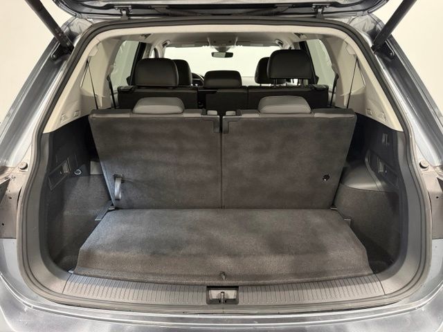 Used 2024  Volkswagen 2.0T Wolfsburg Edition image 29