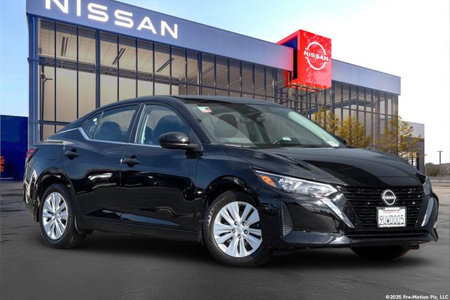 2025 Nissan Sentra S CVT's photo