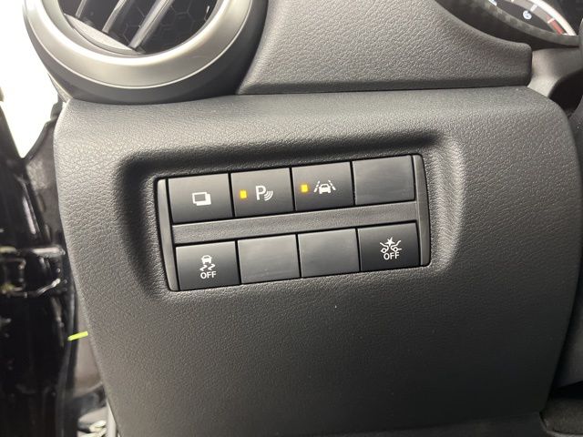 2025 Super Black Metallic Nissan Versa 1.6 S FWD Sedan