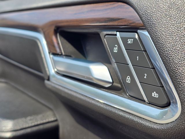 2024 GMC Sierra 1500 SLT:46246A