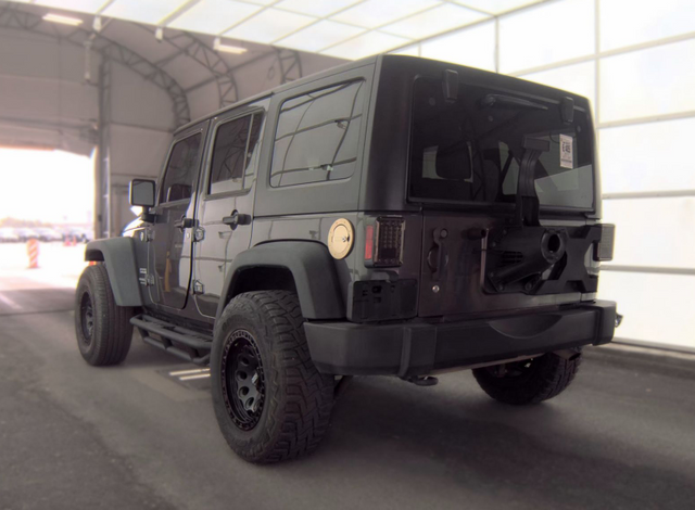 Used 2017 Jeep Wrangler SUV