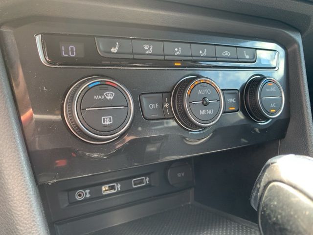 2018 Volkswagen Tiguan 2.0T SE photo