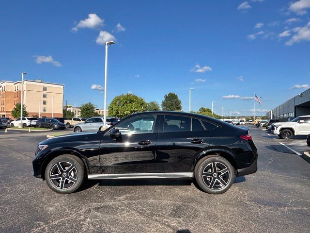 New 2027 Black Mercedes-Benz GLC 300 Coupe image 7