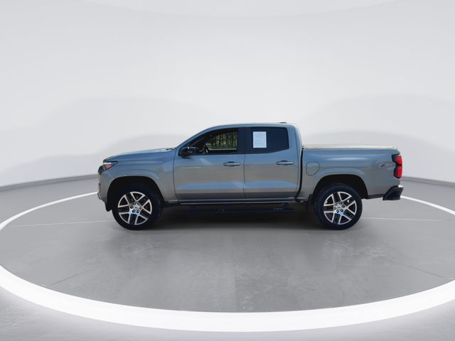 Used 2023 Gray Chevrolet Z71 image 7