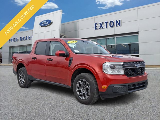 Chili Pepper Red 2023 Ford Maverick XLT SuperCrew FWD Pickup Truck Front-Wheel Drive Continuously Variable Transmission