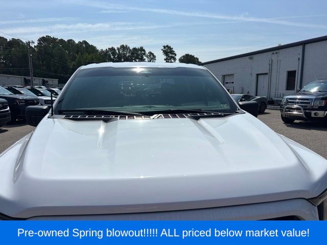 Used 2023 Oxford White Ford XL image 10