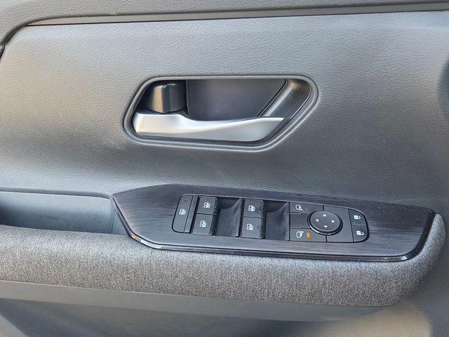 Used 2026 Nissan Kicks SUV