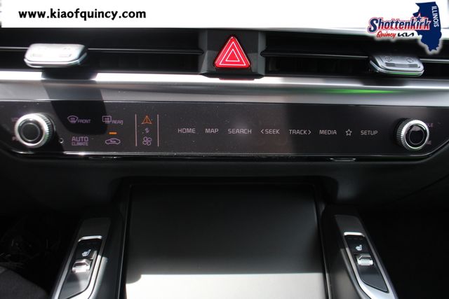 New 2026 Kia Sorento Hybrid SUV