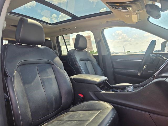2022 Jeep Grand Cherokee L Limited Gray at Texan Dodge Chrysler Jeep Ram
