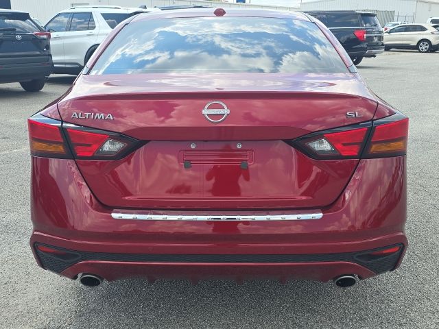 2023 Nissan Altima 2.5 SL:B01854