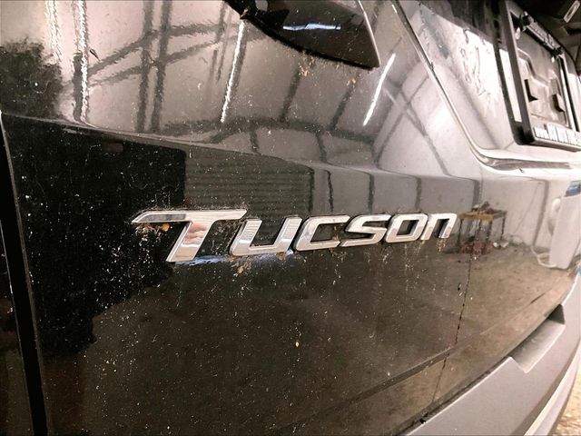 2022 Hyundai Tucson Hybrid SEL Convenience Black at Bob Ruth Ford