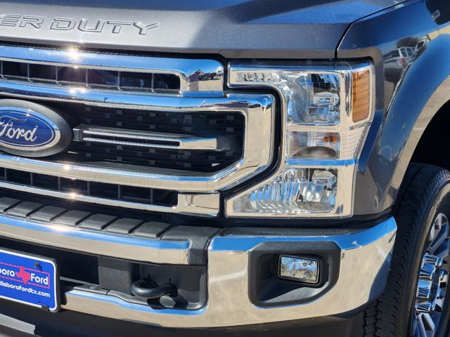 2022 Gray Metallic Ford Super Duty F-350 SRW Lariat 4X4 Truck