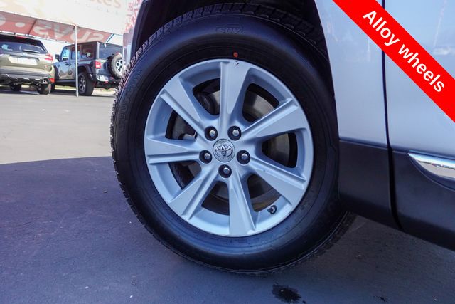 used 2012 Toyota Highlander car, priced at $9,800