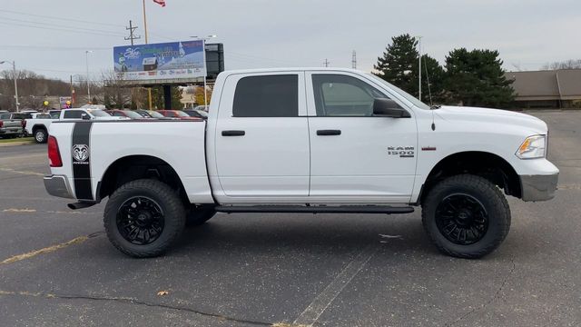 2022 Ram 1500 Classic SLT 9