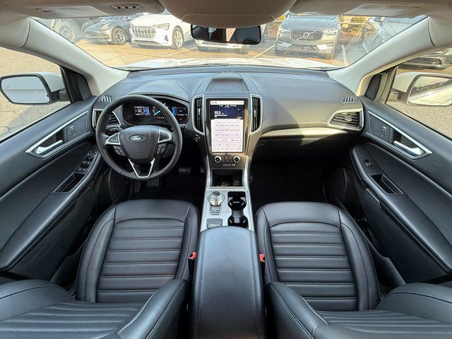 2023 Ford Edge SEL photo