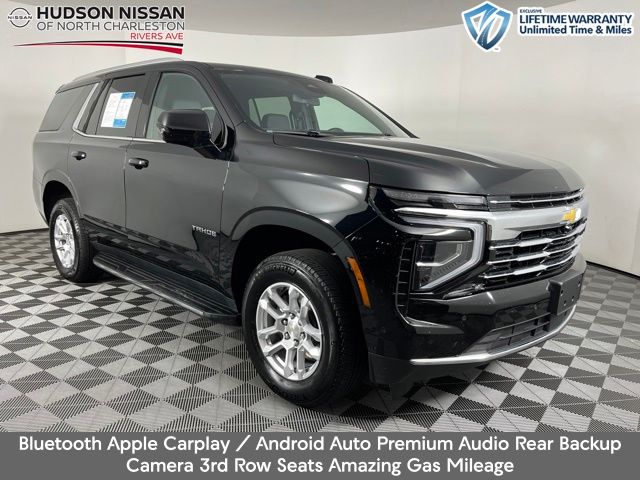 Black 2025 Chevrolet Tahoe SUV / Crossover Four-Wheel Drive