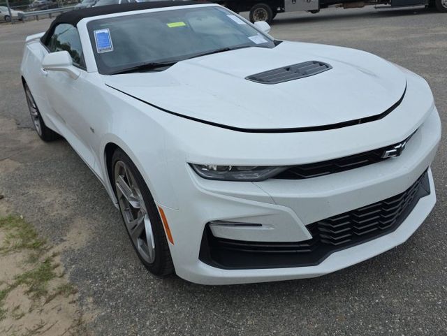 Used 2021 White Chevrolet SS image 2