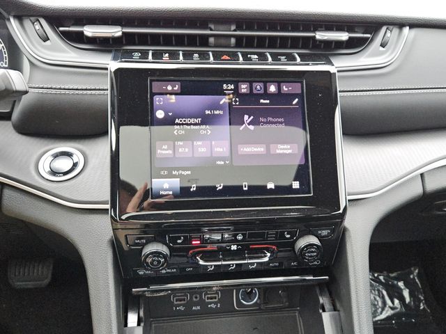 2026 Jeep Grand Cherokee L Altitude 4x4