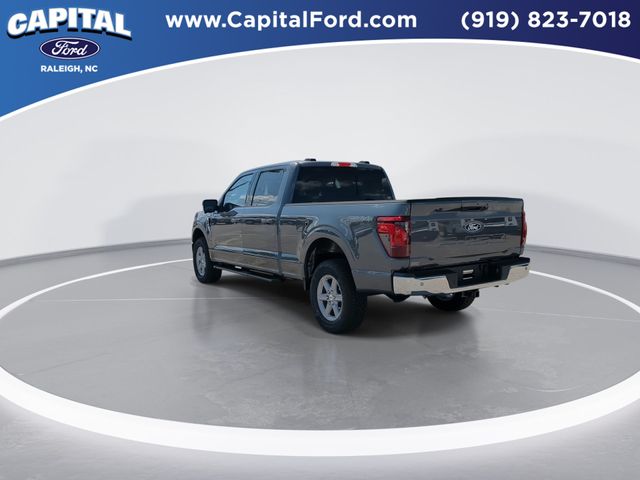 New 2026 Carbonized Gray Metallic Ford XLT image 7