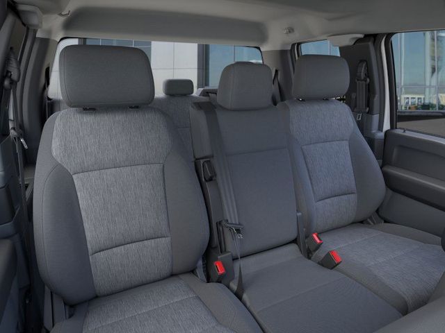 2025 Ford F-550 Super Duty Chassis Cab XL - Photo 10