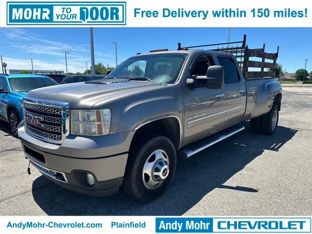 2012 GMC Sierra 3500HD Denali Crew Cab LB DRW 4WD