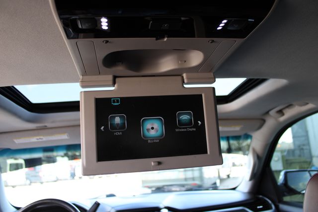 Used 2020 White Chevrolet Premier image 10