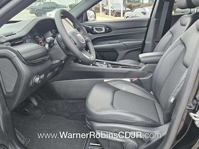 New 2026 Black Jeep Latitude image 5