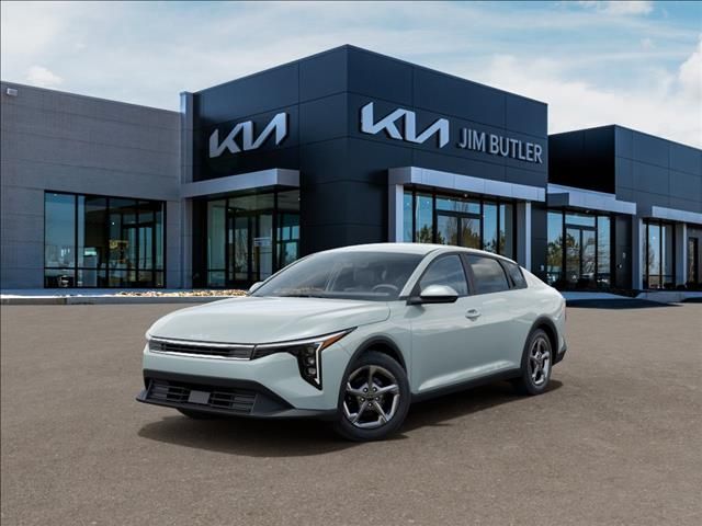 2026 Kia K4 LX, LXS