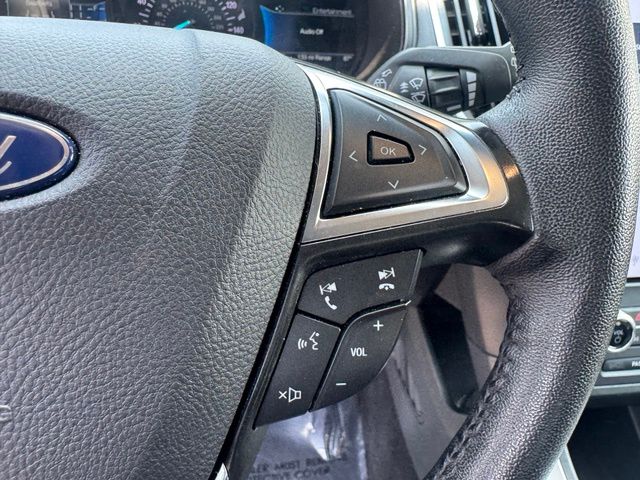 Used 2024 Gray Ford SEL image 19