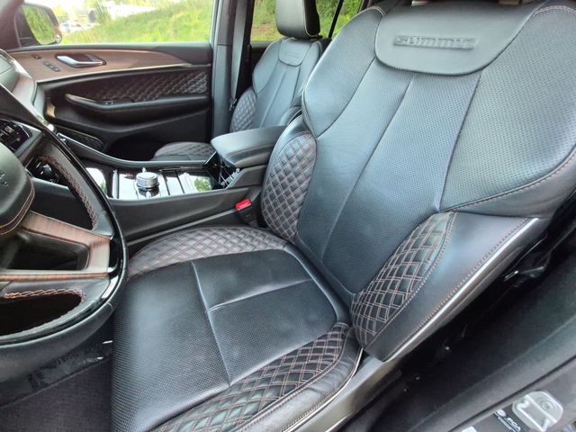 Used 2025 Gray Jeep Summit image 27