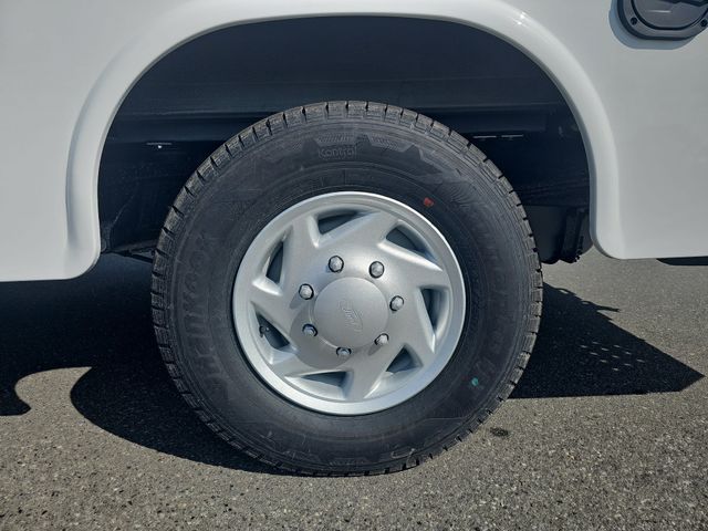 New 2026 White Ford KUV image 17